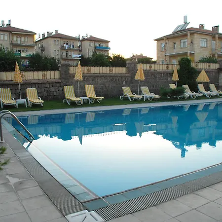 Tassaray Hotel 4*