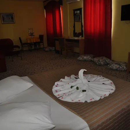 Tassaray Hotel 4*