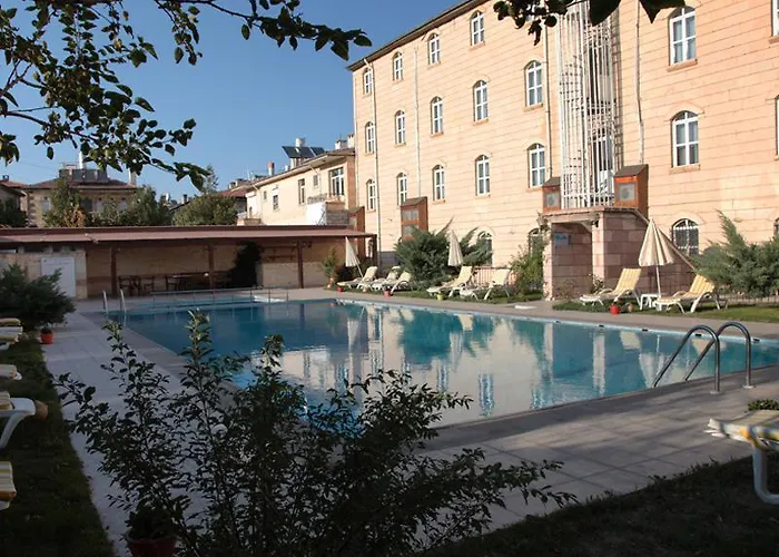 Tassaray Ξενοδοχείο 4*